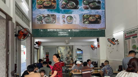 PHỞ CƯỜNG RÂU