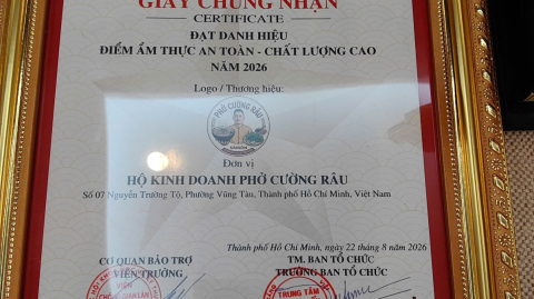 PHỞ CƯỜNG RÂU