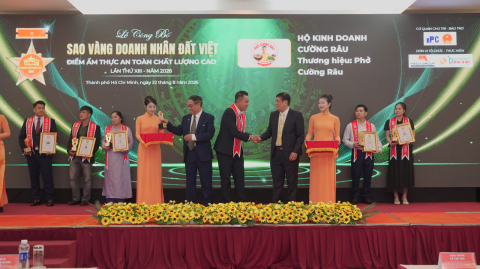 PHỞ CƯỜNG RÂU
